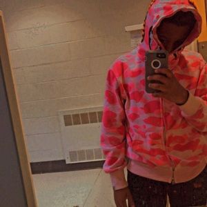 Meet your Posher, Hari